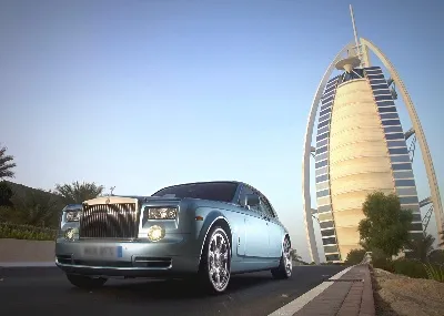 Privater Transfer zum Flughafen Dubai