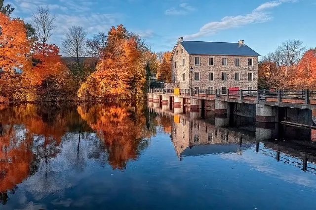 Herbstlandschaft in Kanada