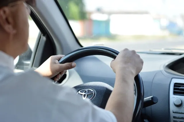 Bestes Taxi vom Flughafen Paphos mit privatem Fahrer
