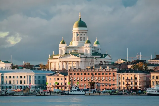 Helsinki-Kathedrale in der Nähe des Flughafens Vantaa Helsinki HEL