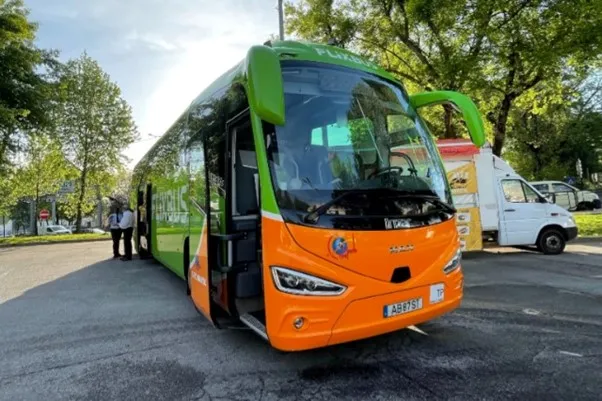 Shuttlebus-Transfer zum Flughafen Istanbul-Sabiha Gökcen