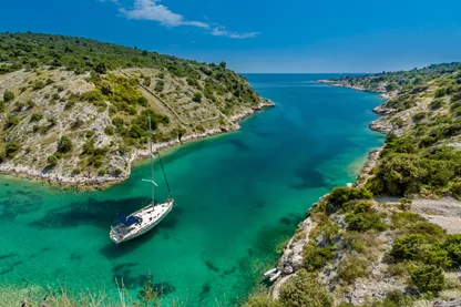 Die Altstadt von Trogir an der Adriaküste wurde mit der Yacht erkundet.